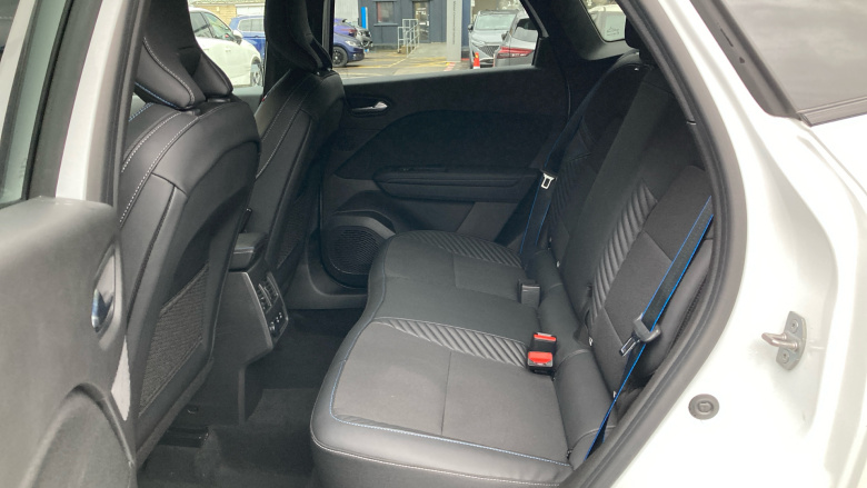 Renault Symbioz 1.6 E-Tech FHEV 145 Techno Esprit Alpine 5dr Auto Hybrid Estate